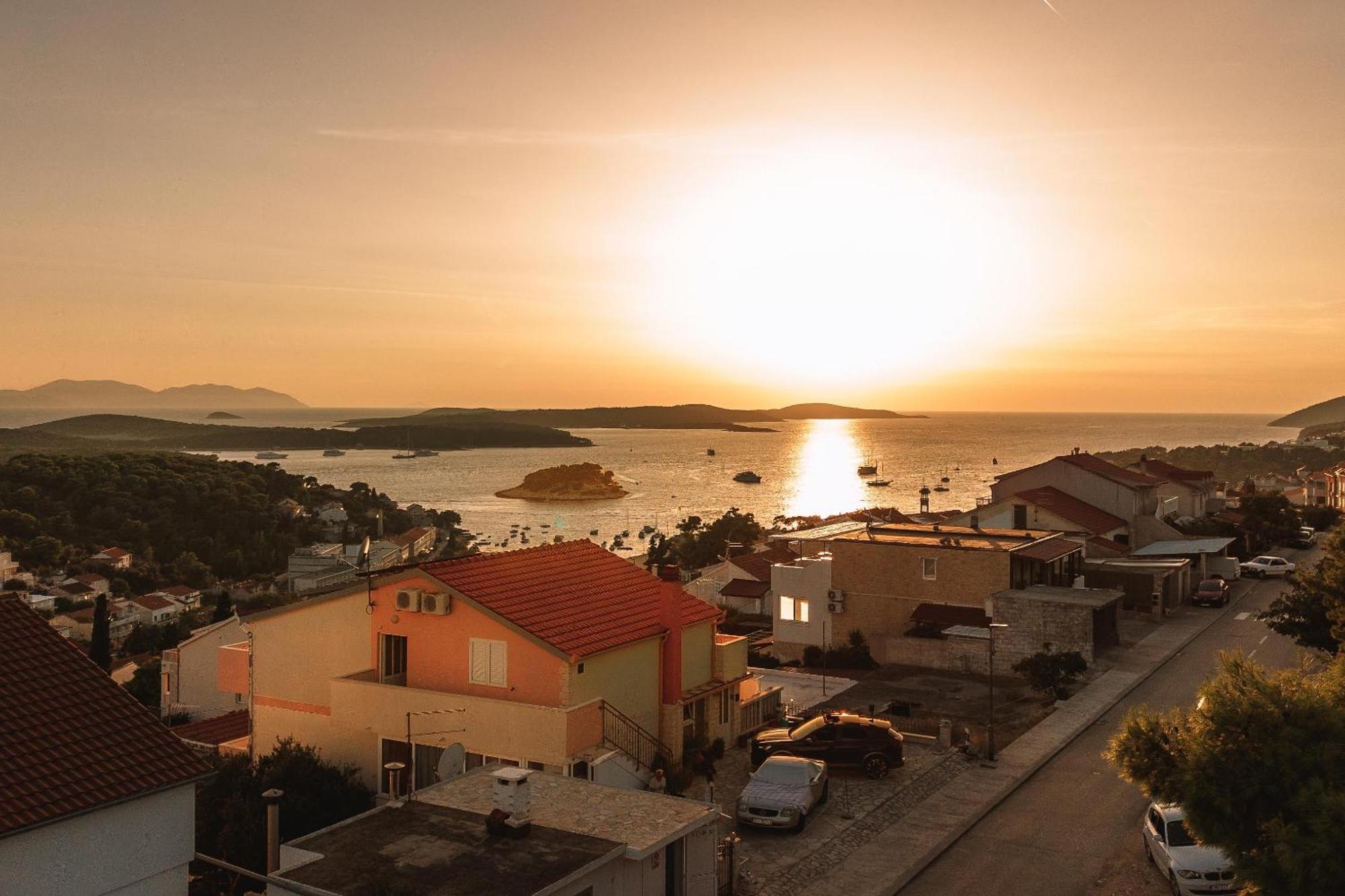 Apartments Villa Bella Vista Hvar 赫瓦尔 外观 照片