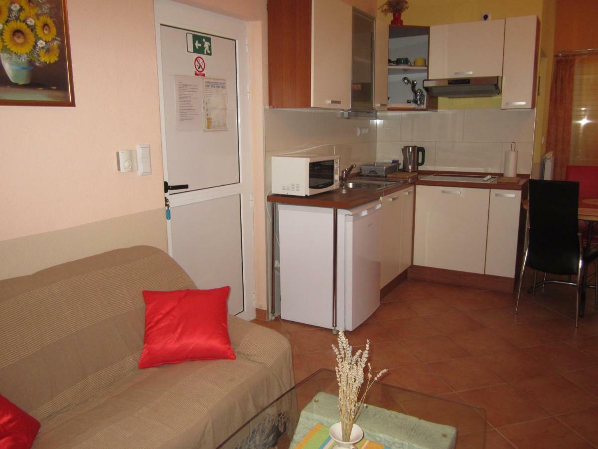 Apartments Villa Bella Vista Hvar 赫瓦尔 外观 照片